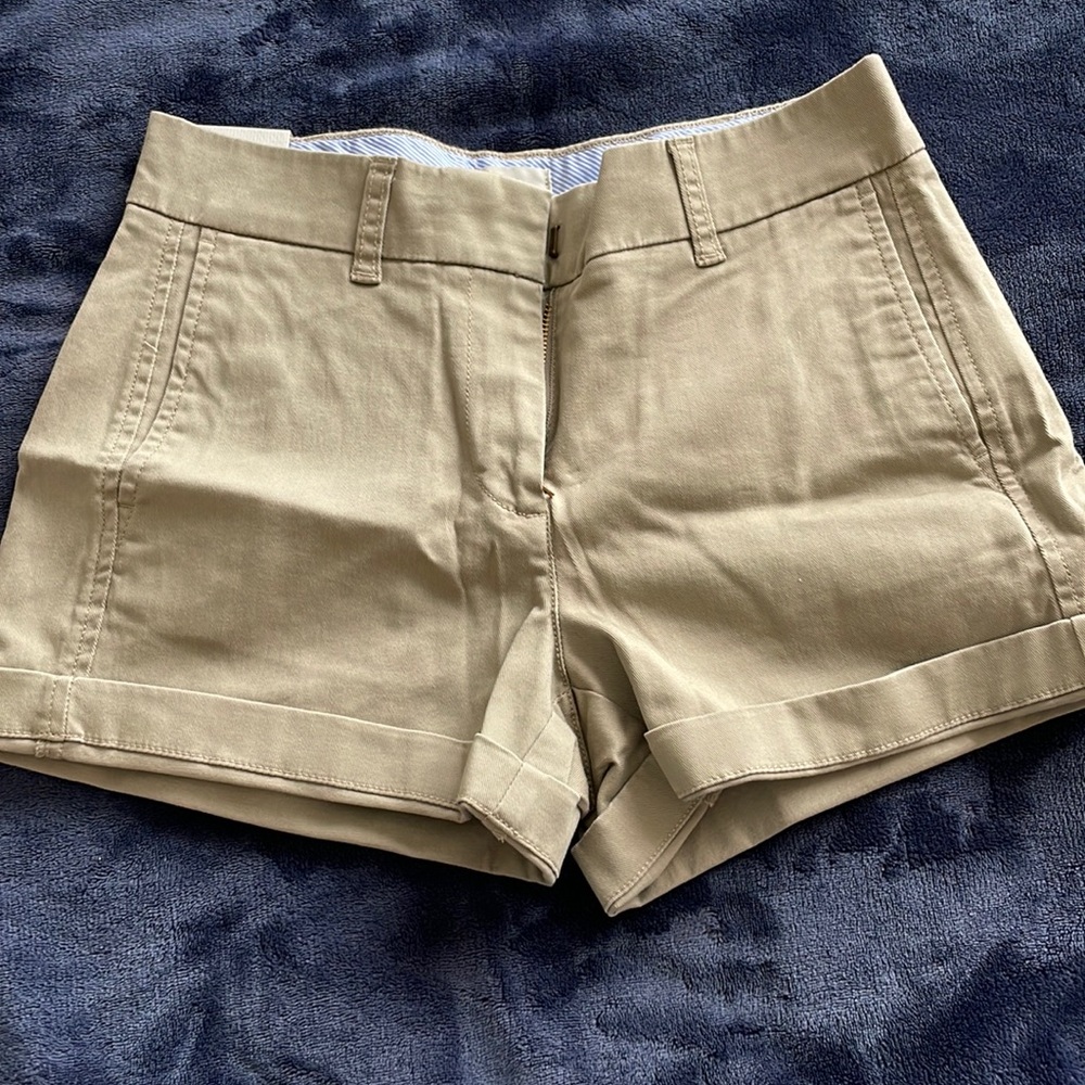 J. Crew khaki chino shorts 4” inseam, size 00